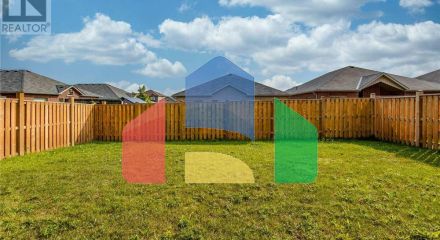 Residential - Single Family Home - Penetanguishene, Canada - Canada