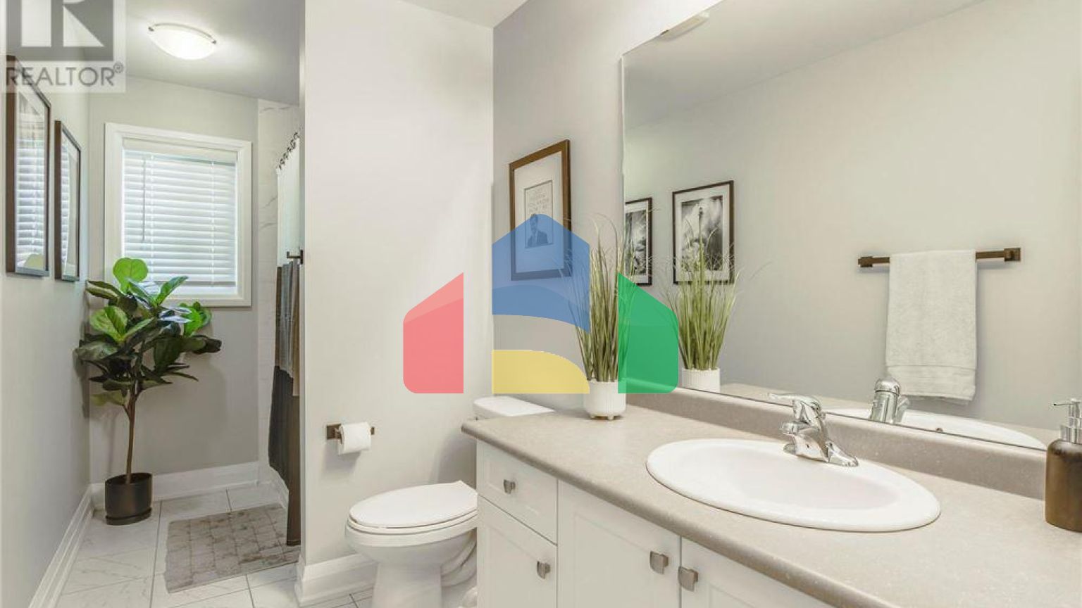 Residential - Single Family Home - Penetanguishene, Canada - Canada