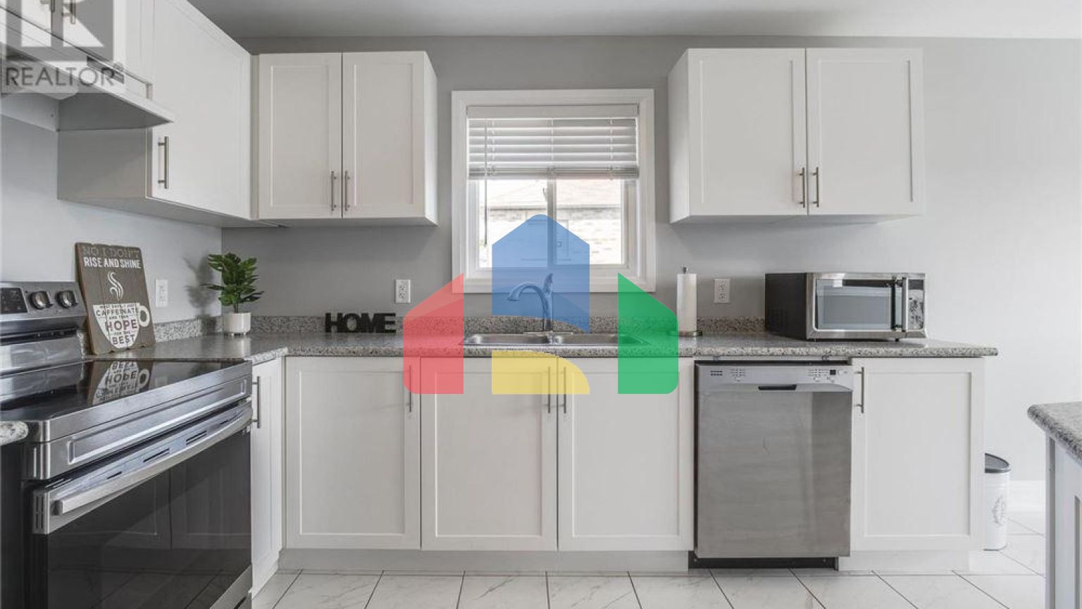 Residential - Single Family Home - Penetanguishene, Canada - Canada