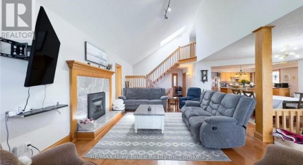 Residential - Single Family Home - Meaford, Canada - Canada