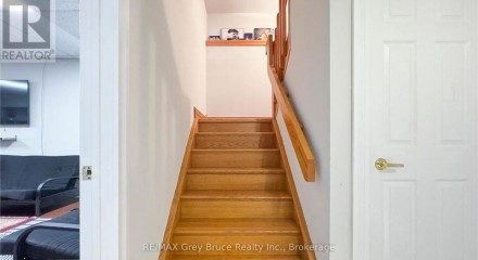 Residential - Single Family Home - Meaford, Canada - Canada