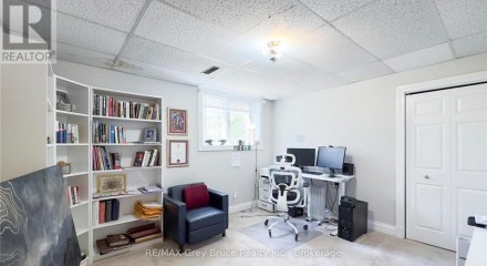 Residential - Single Family Home - Meaford, Canada - Canada