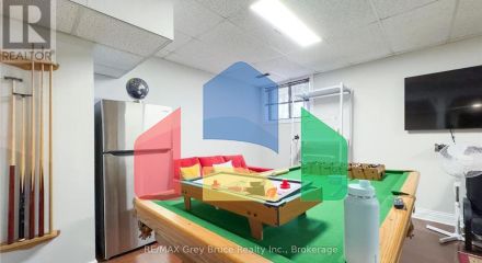 Residential - Single Family Home - Meaford, Canada - Canada