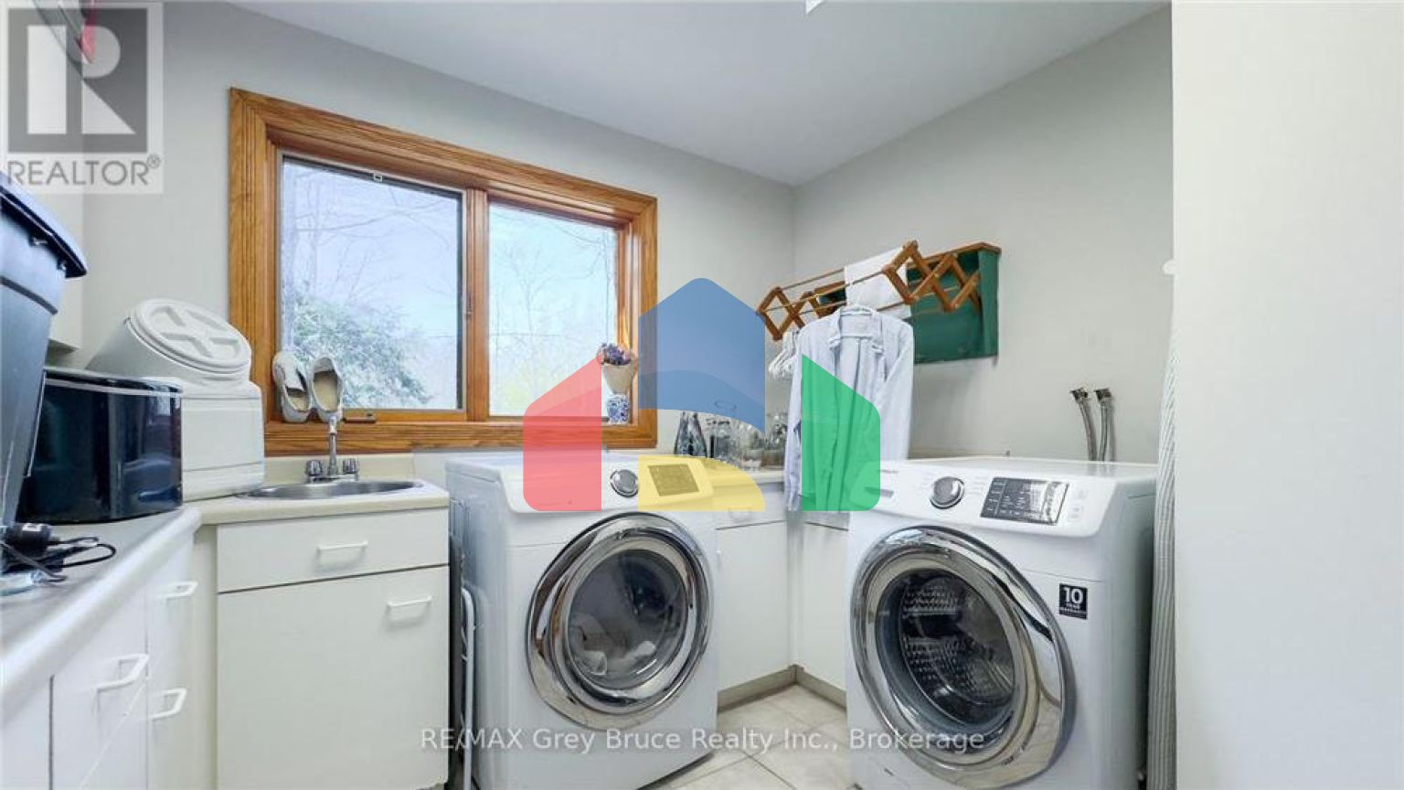 Residential - Single Family Home - Meaford, Canada - Canada