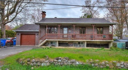 Residential - Bungalow - Mascouche, Canada - Canada
