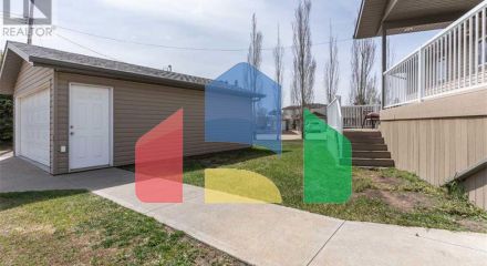 Residential - Single Family Home - Forestburg, Canada - Canada