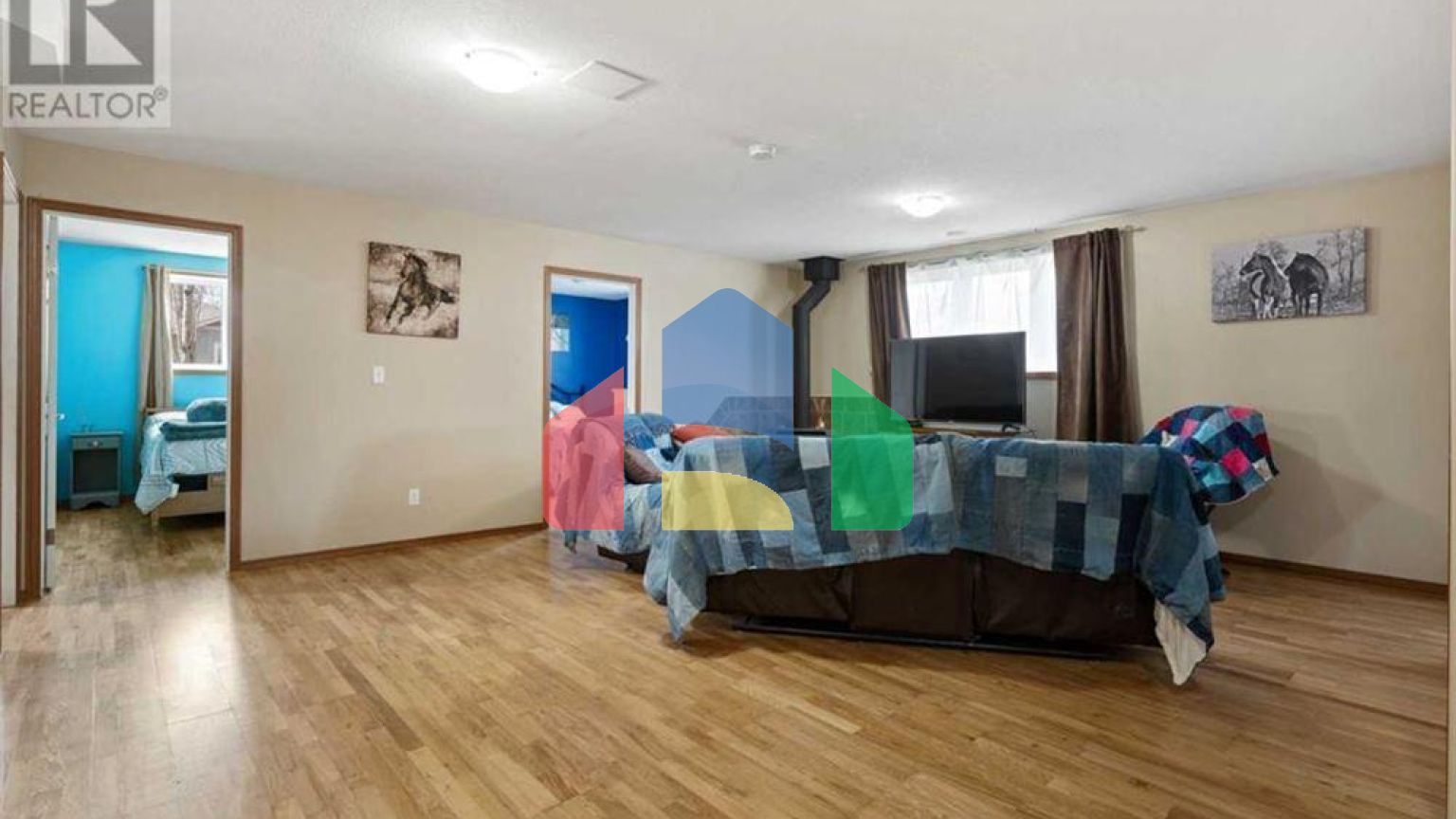 Residential - Single Family Home - Forestburg, Canada - Canada