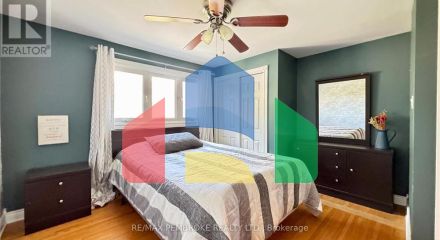 Residential - Single Family Home - Deep River, Canada - Canada