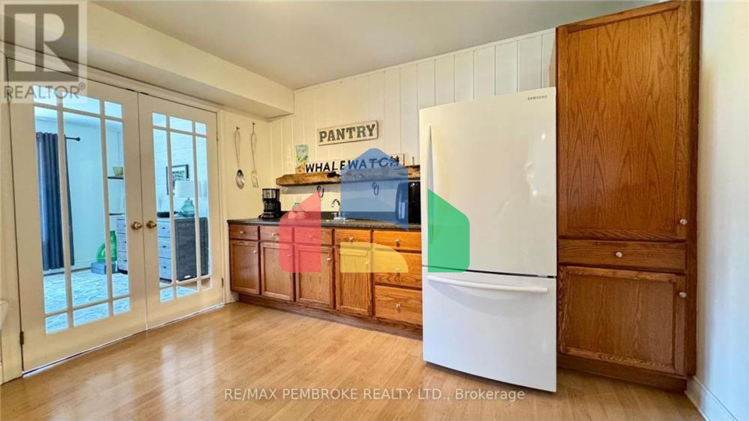 Residential - Single Family Home - Deep River, Canada - Canada