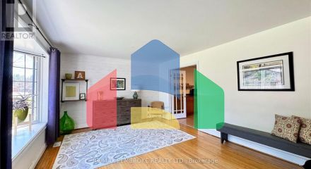 Residential - Single Family Home - Deep River, Canada - Canada