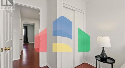 Residential - Single Family Home - Georgetown, Canada - Canada