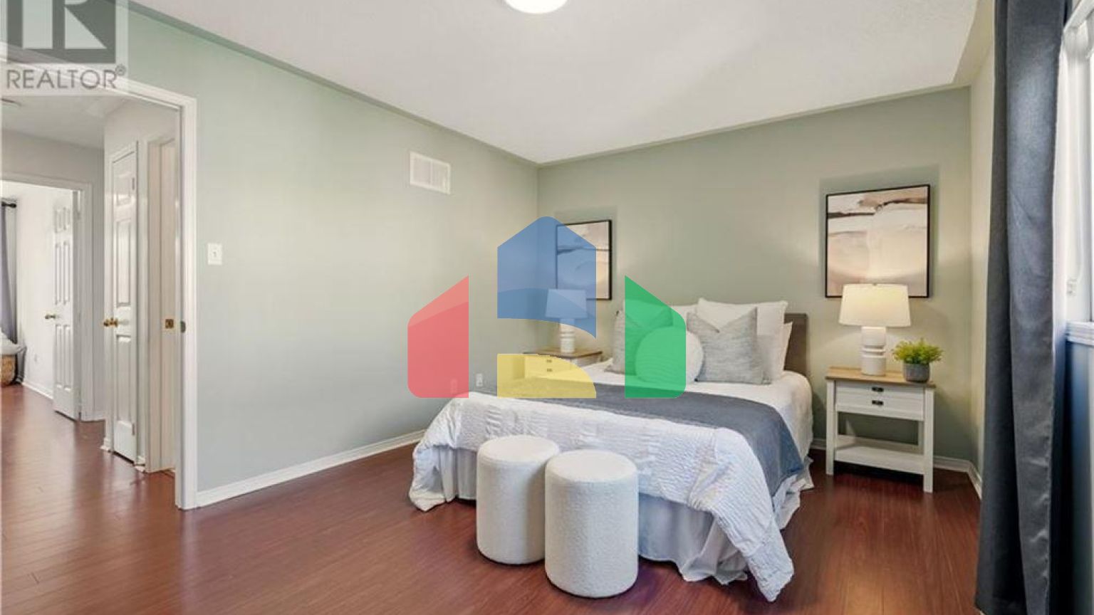 Residential - Single Family Home - Georgetown, Canada - Canada