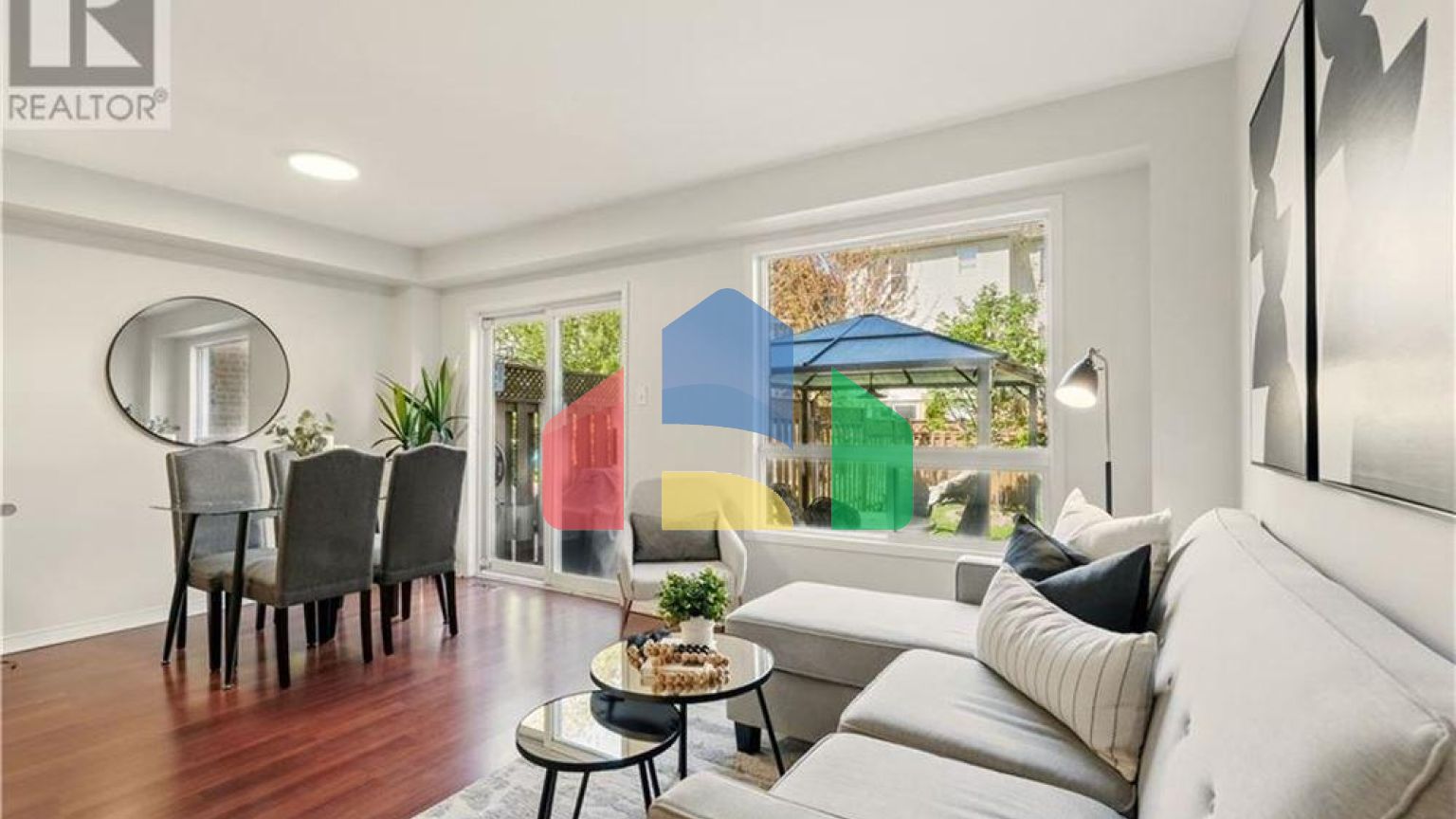 Residential - Single Family Home - Georgetown, Canada - Canada