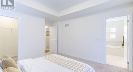 Residential - Single Family Home - Cambridge, Canada - Canada