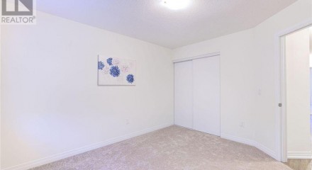 Residential - Single Family Home - Cambridge, Canada - Canada
