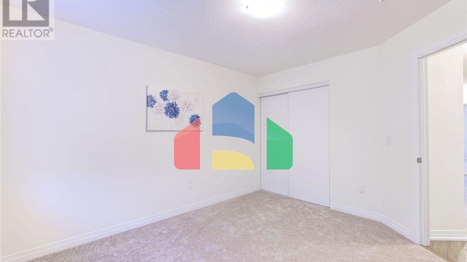 Residential - Single Family Home - Cambridge, Canada - Canada