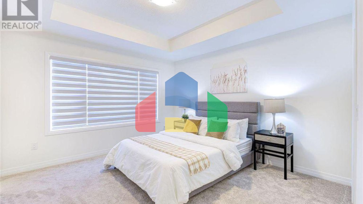 Residential - Single Family Home - Cambridge, Canada - Canada