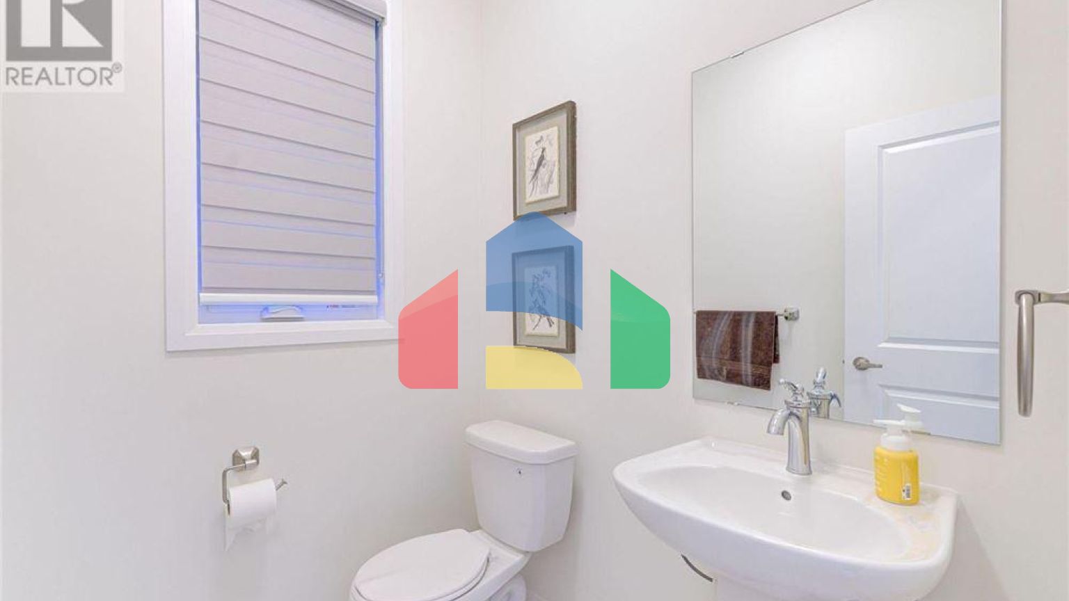 Residential - Single Family Home - Cambridge, Canada - Canada