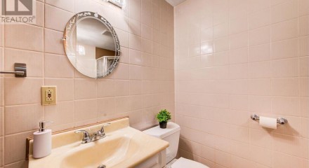 Residential - Condo/Apartment - Cambridge, Canada - Canada