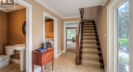 Residential - Single Family Home - Cambridge, Canada - Canada