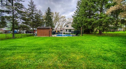 Residential - Single Family Home - Cambridge, Canada - Canada