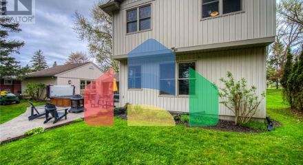 Residential - Single Family Home - Cambridge, Canada - Canada