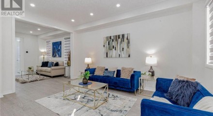 Residential - Single Family Home - Cambridge, Canada - Canada