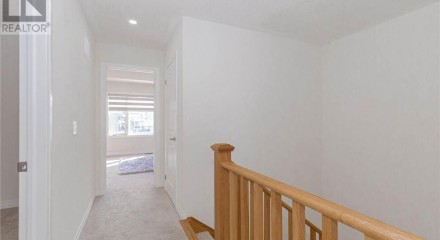Residential - Single Family Home - Cambridge, Canada - Canada