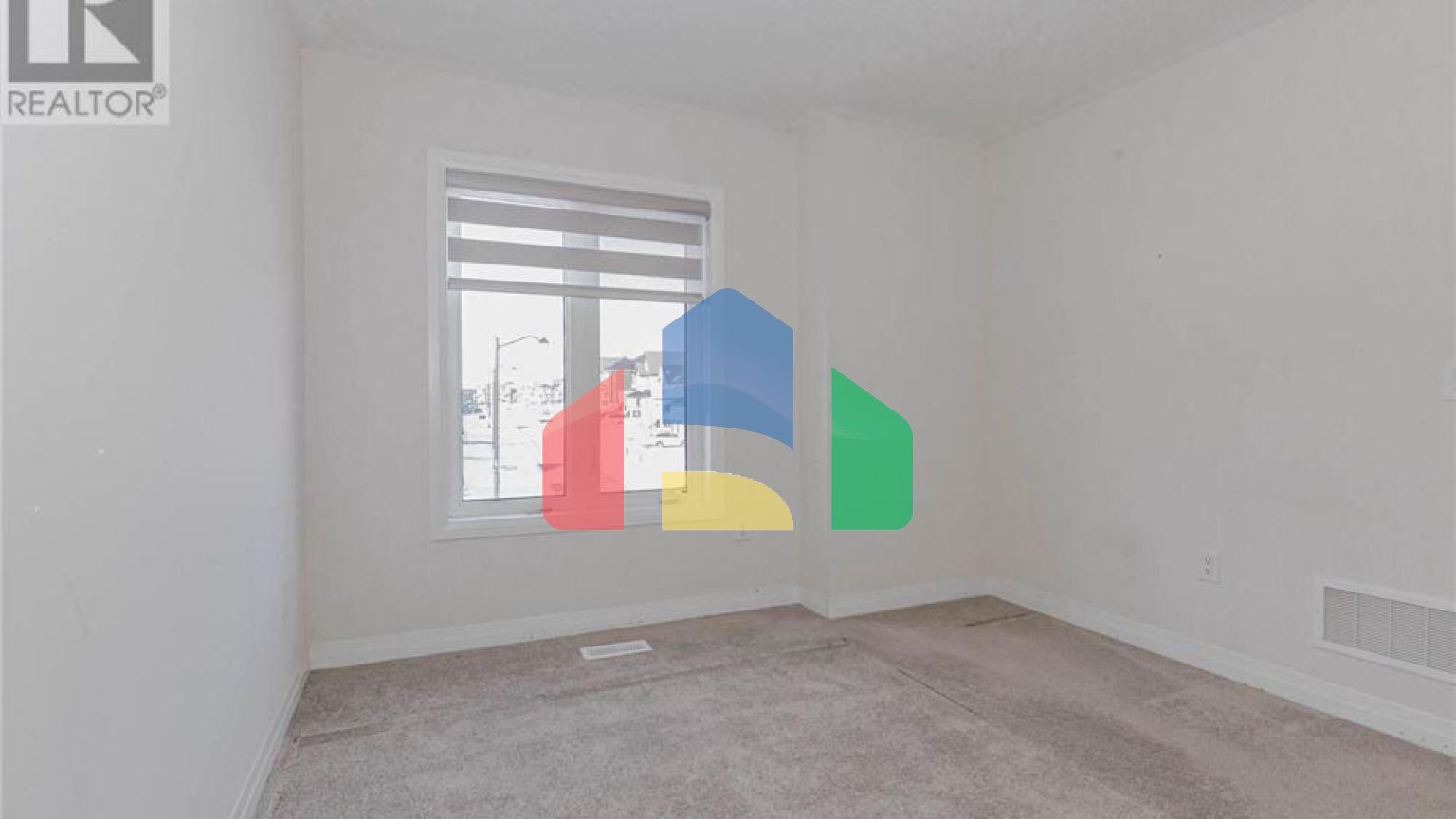 Residential - Single Family Home - Cambridge, Canada - Canada