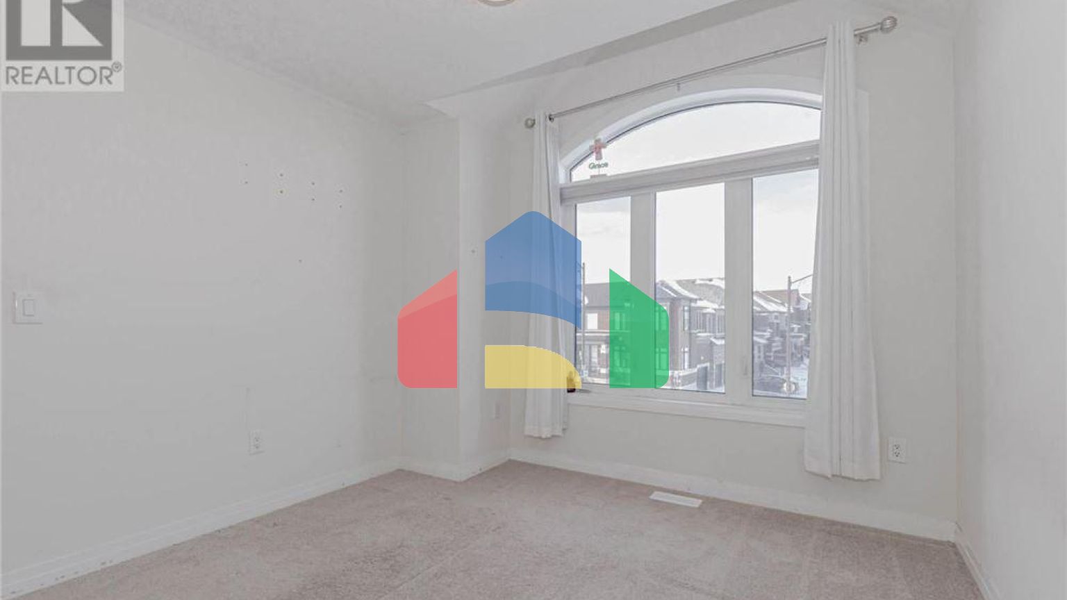 Residential - Single Family Home - Cambridge, Canada - Canada