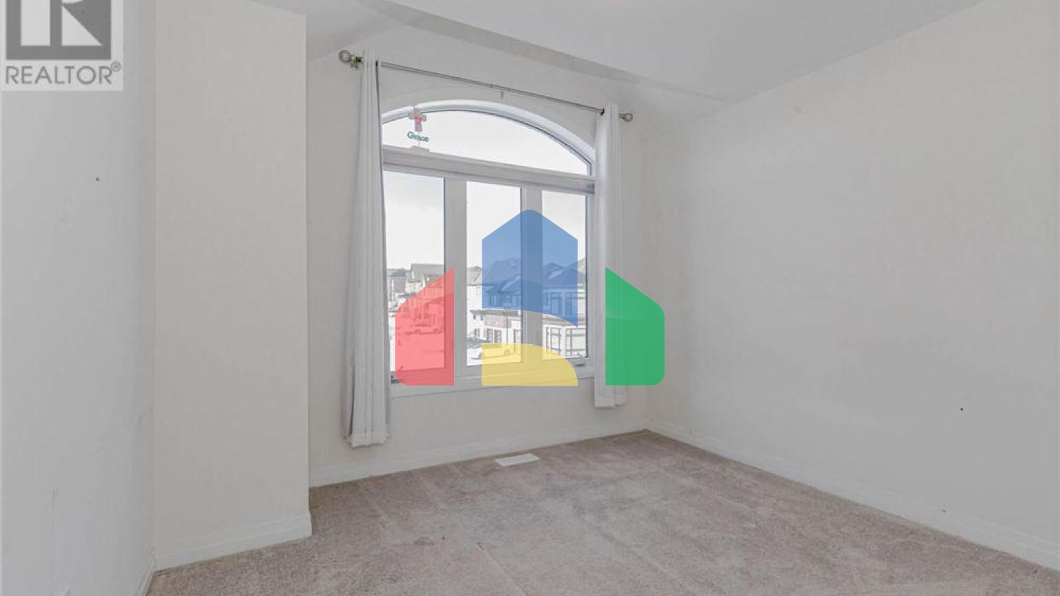 Residential - Single Family Home - Cambridge, Canada - Canada