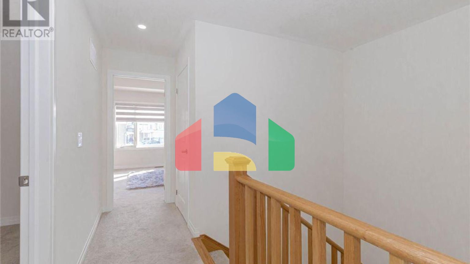 Residential - Single Family Home - Cambridge, Canada - Canada