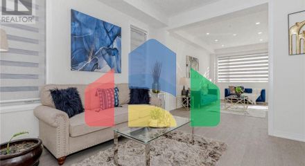 Residential - Single Family Home - Cambridge, Canada - Canada