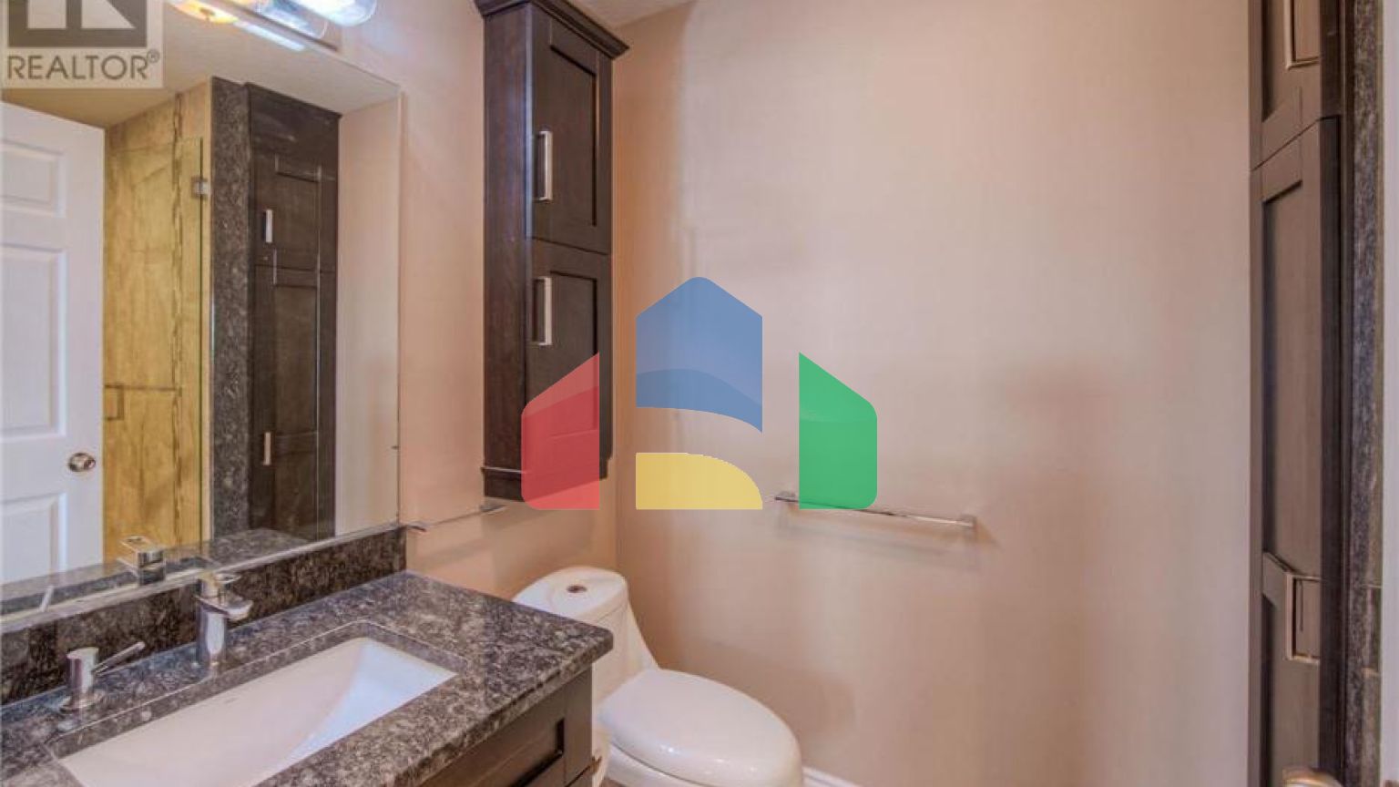 Residential - Single Family Home - Cambridge, Canada - Canada