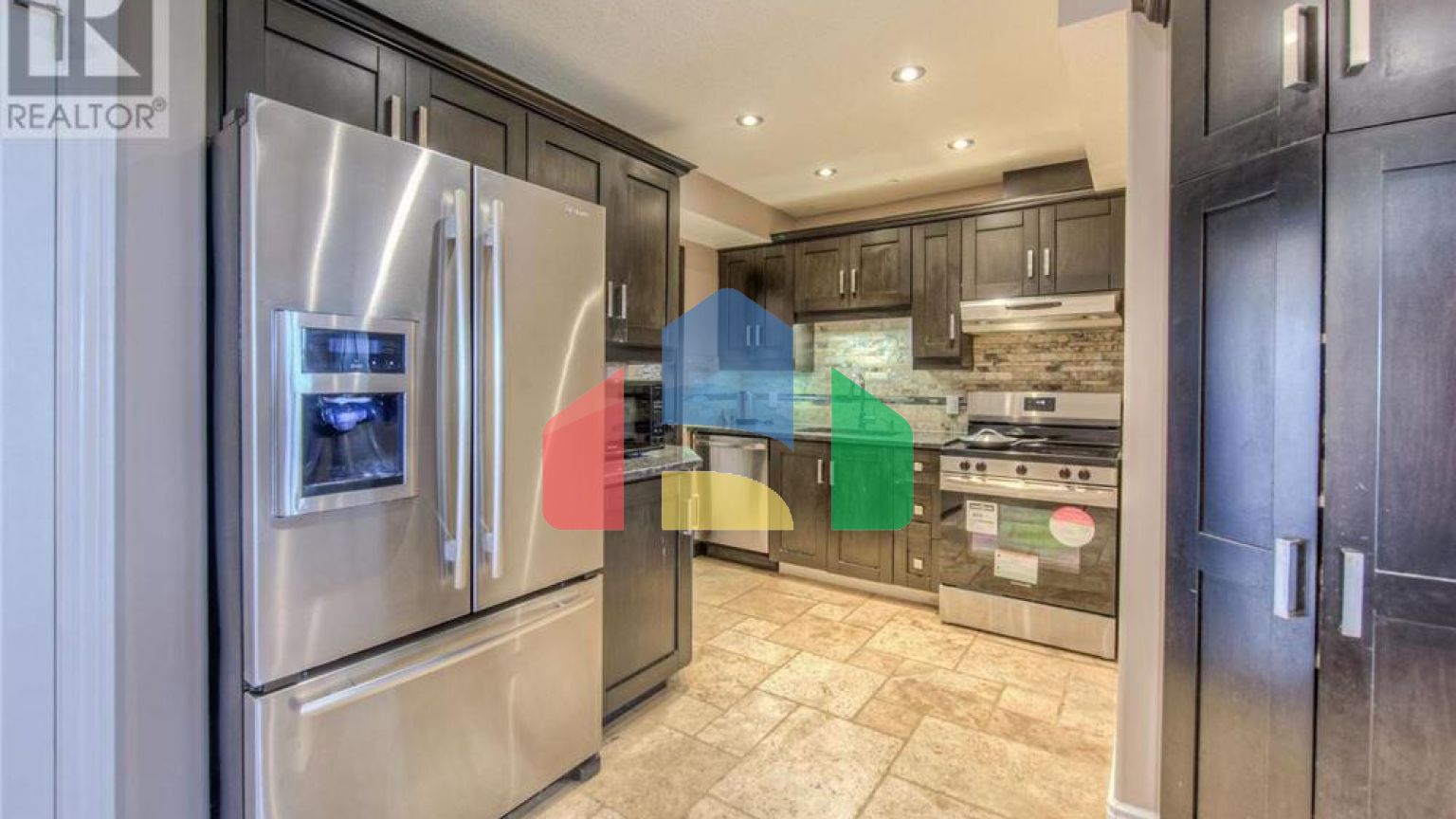 Residential - Single Family Home - Cambridge, Canada - Canada