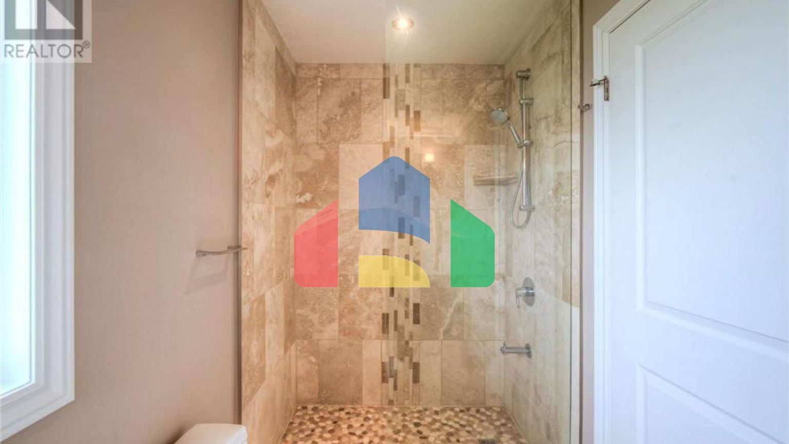 Residential - Single Family Home - Cambridge, Canada - Canada