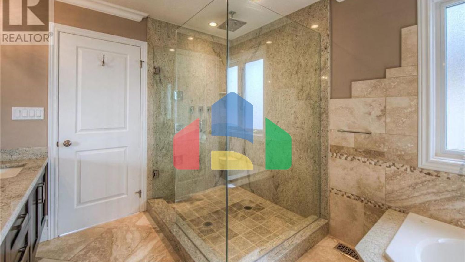 Residential - Single Family Home - Cambridge, Canada - Canada