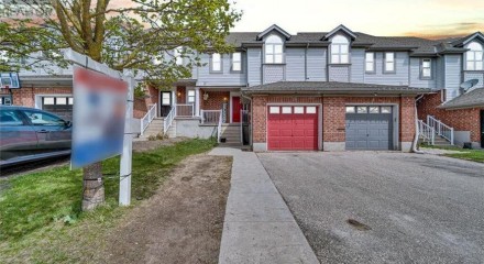 Residential - Single Family Home - Cambridge, Canada - Canada