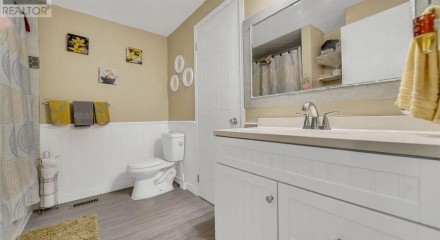 Residential - Single Family Home - Cambridge, Canada - Canada