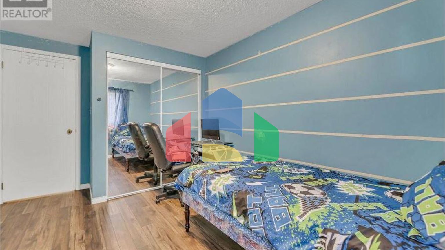 Residential - Single Family Home - Cambridge, Canada - Canada