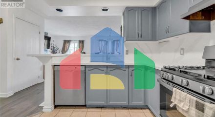 Residential - Single Family Home - Cambridge, Canada - Canada