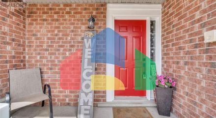 Residential - Single Family Home - Cambridge, Canada - Canada