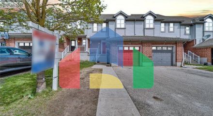 Residential - Single Family Home - Cambridge, Canada - Canada