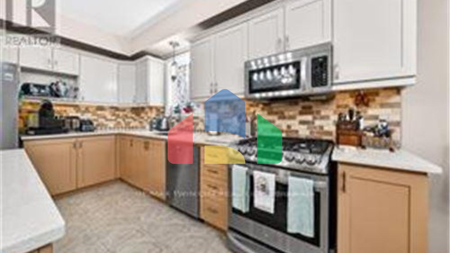 Residential - Single Family Home - Cambridge, Canada - Canada