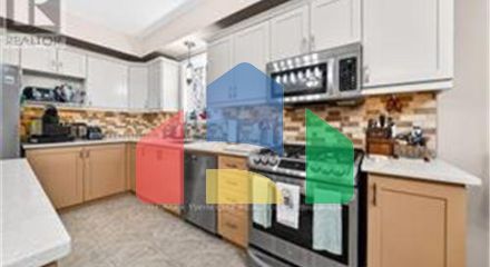 Residential - Single Family Home - Cambridge, Canada - Canada