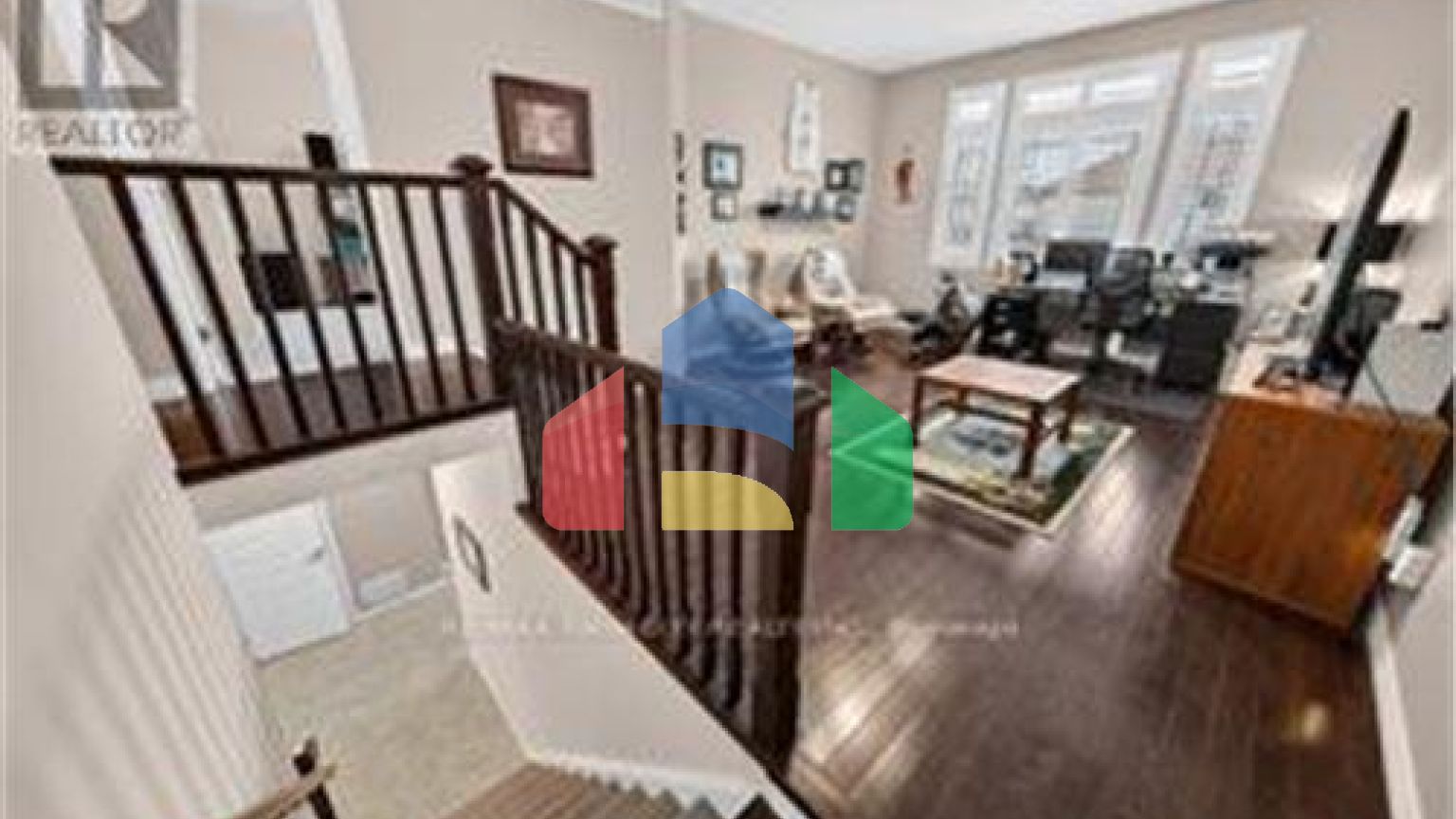 Residential - Single Family Home - Cambridge, Canada - Canada