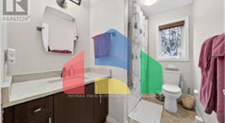 Residential - Single Family Home - Cambridge, Canada - Canada