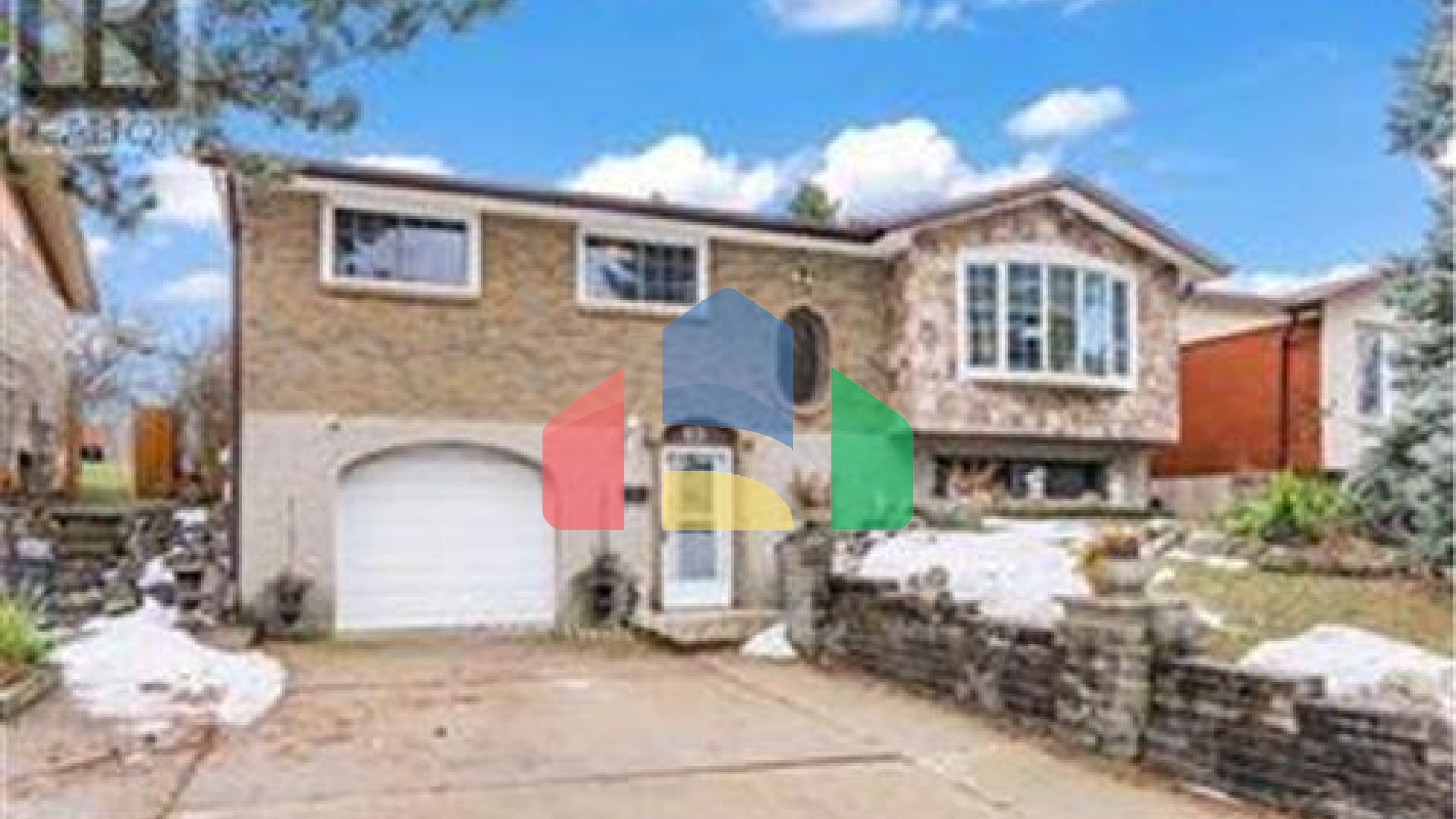 Residential - Single Family Home - Cambridge, Canada - Canada