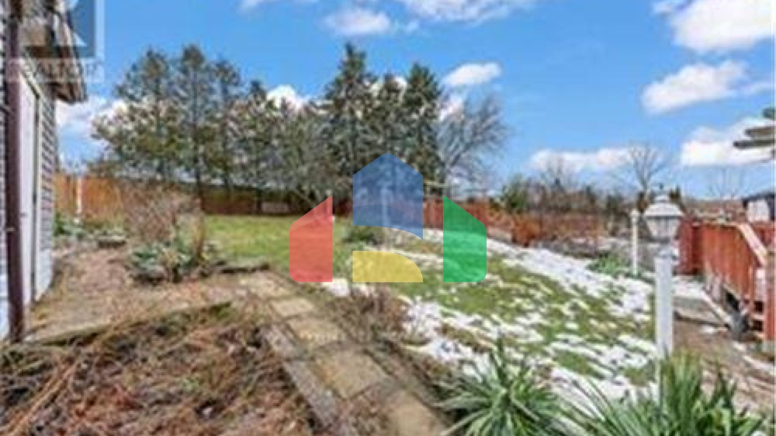 Residential - Single Family Home - Cambridge, Canada - Canada