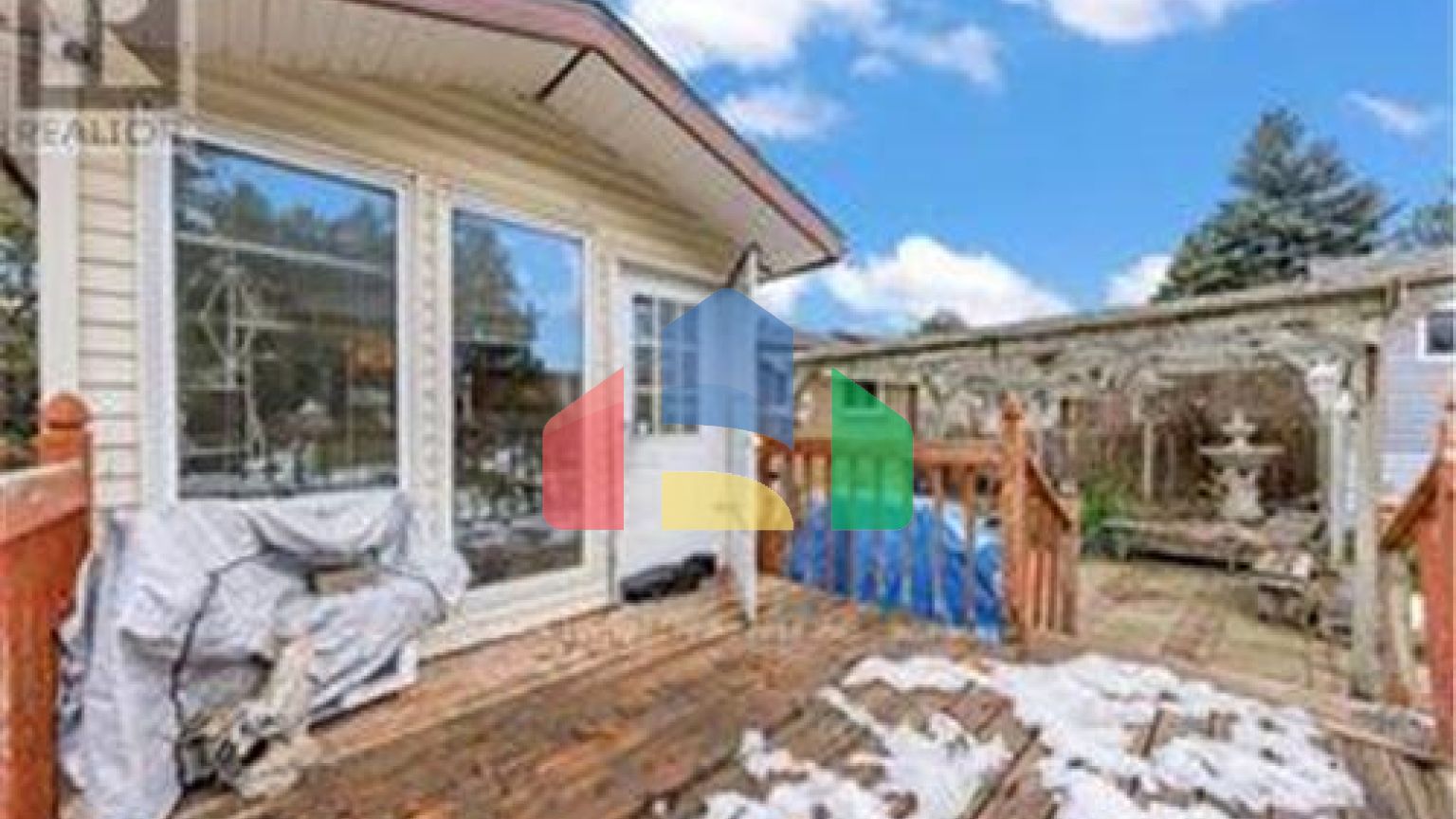 Residential - Single Family Home - Cambridge, Canada - Canada